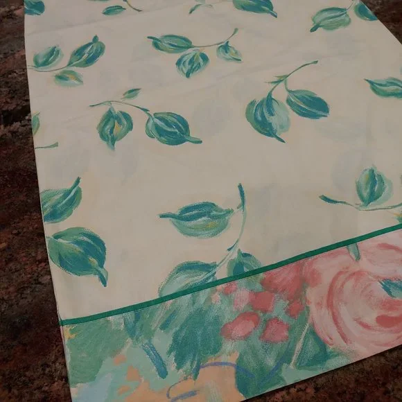 Pr Revman Industries Standard Floral Impressionist Pillowcases - Picture 2 of 5